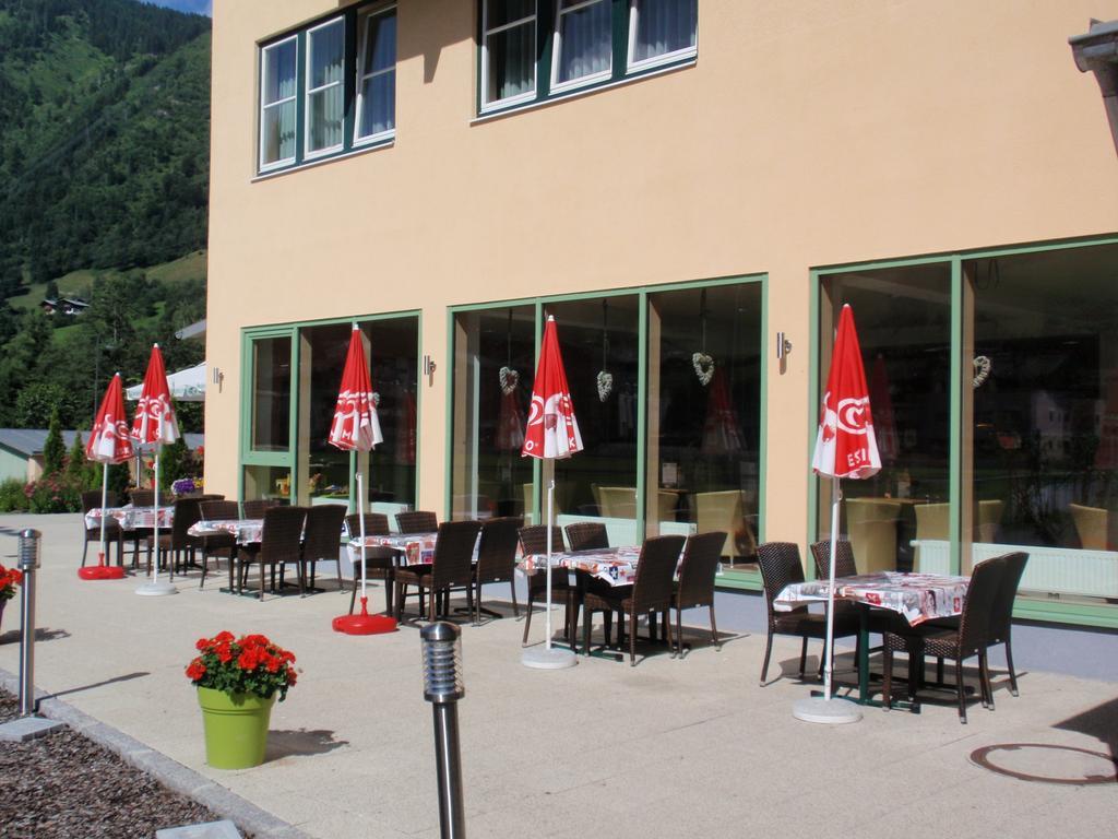 Jufa Hotel Kaprun - Summercard Included Екстер'єр фото