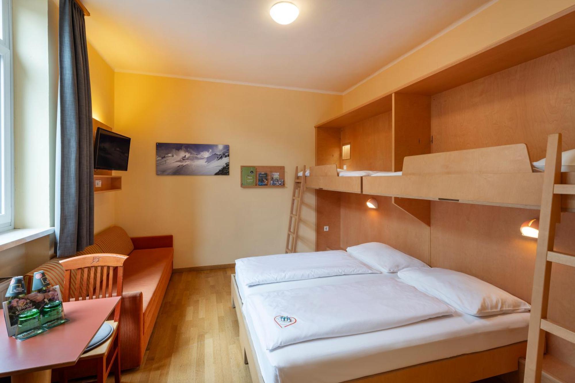 Jufa Hotel Kaprun - Summercard Included Екстер'єр фото