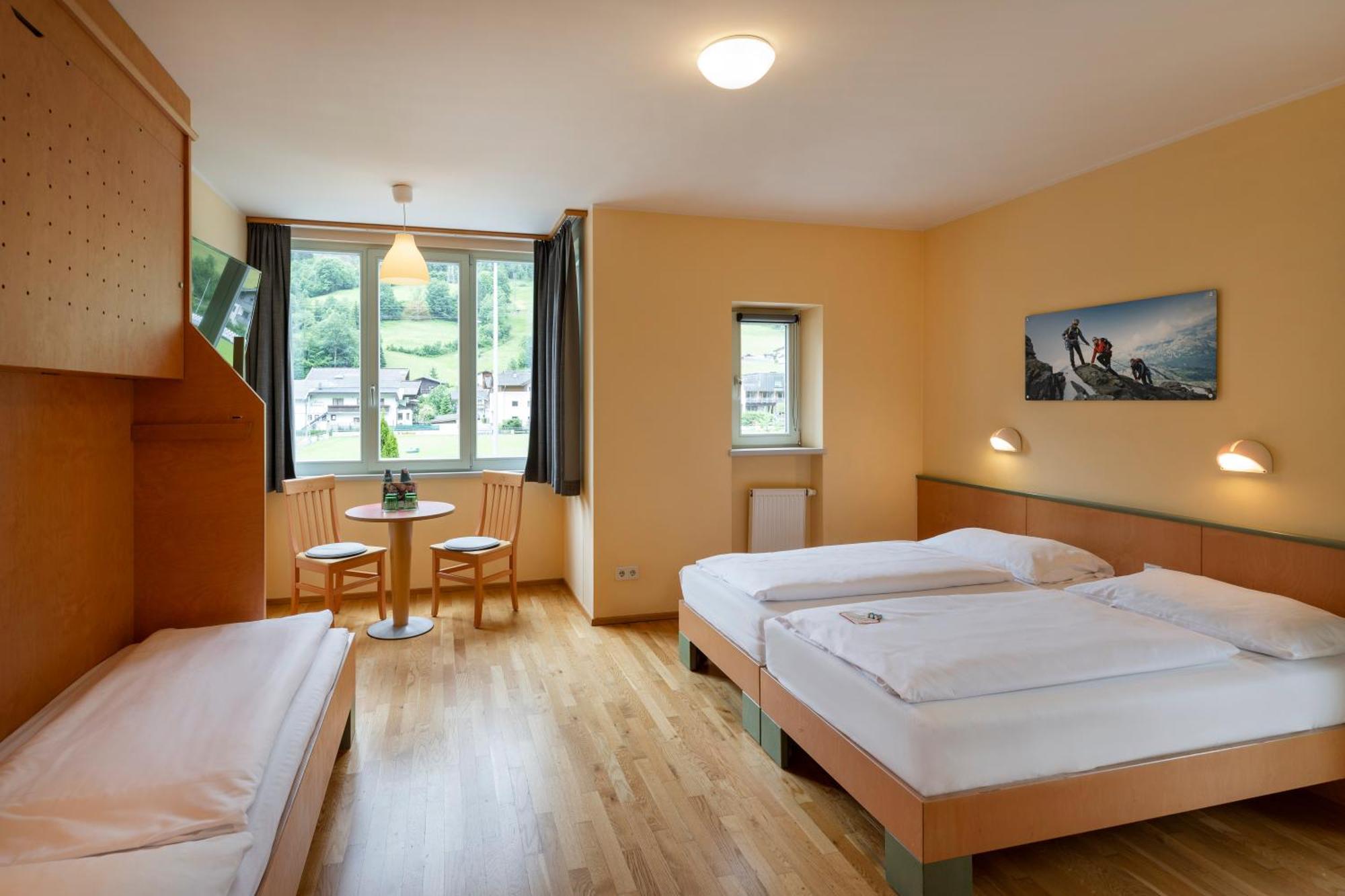 Jufa Hotel Kaprun - Summercard Included Екстер'єр фото