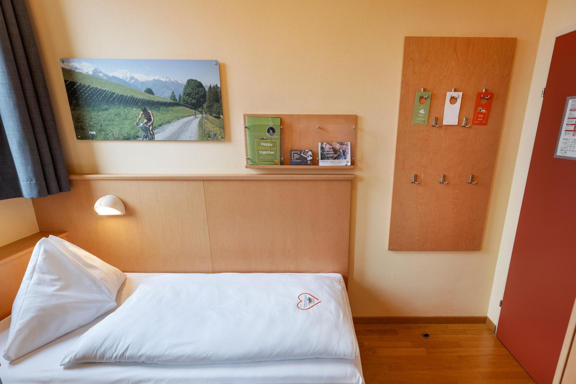 Jufa Hotel Kaprun - Summercard Included Екстер'єр фото