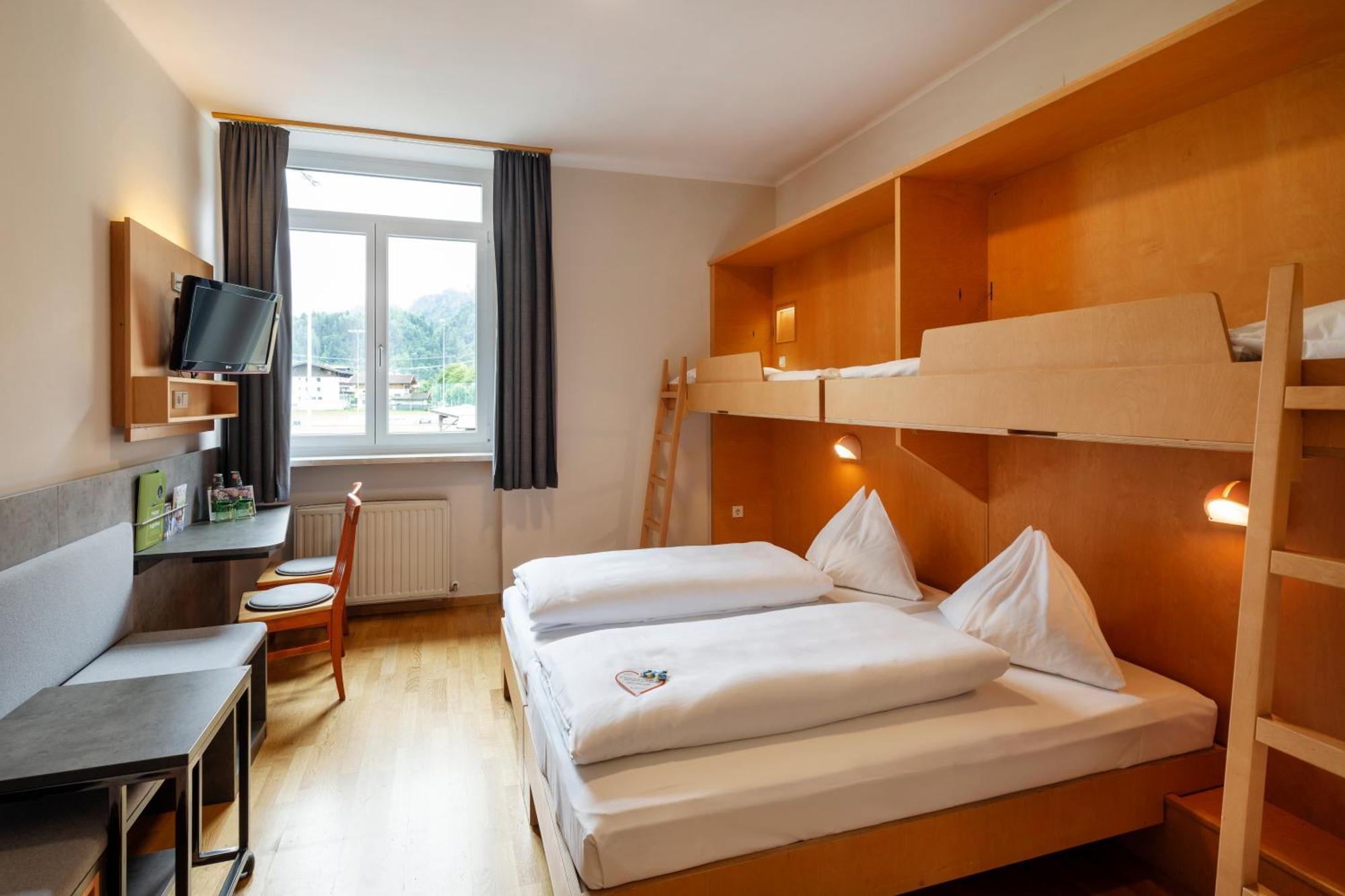 Jufa Hotel Kaprun - Summercard Included Екстер'єр фото