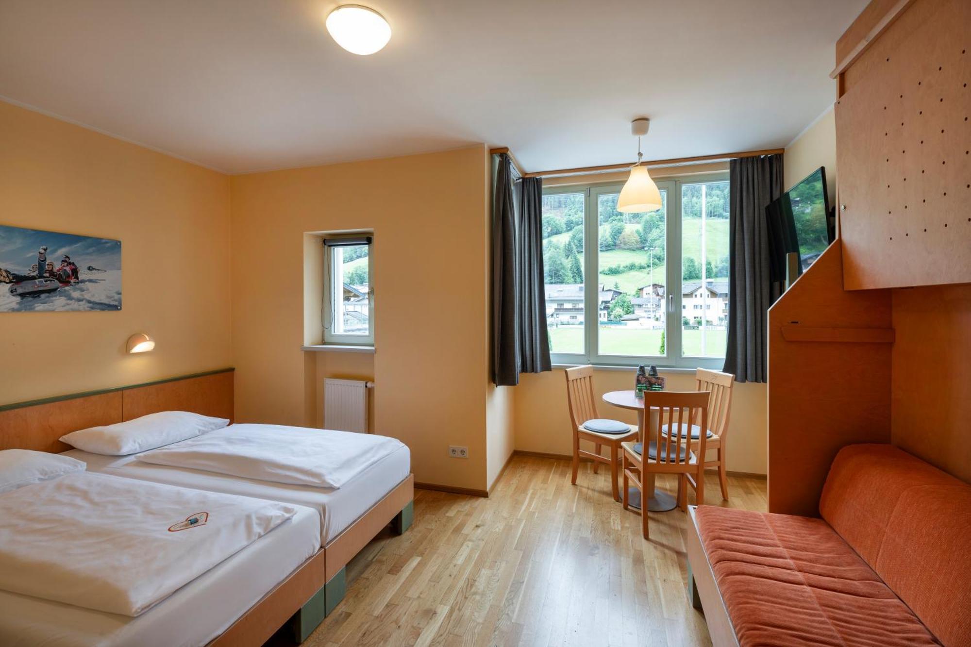 Jufa Hotel Kaprun - Summercard Included Екстер'єр фото