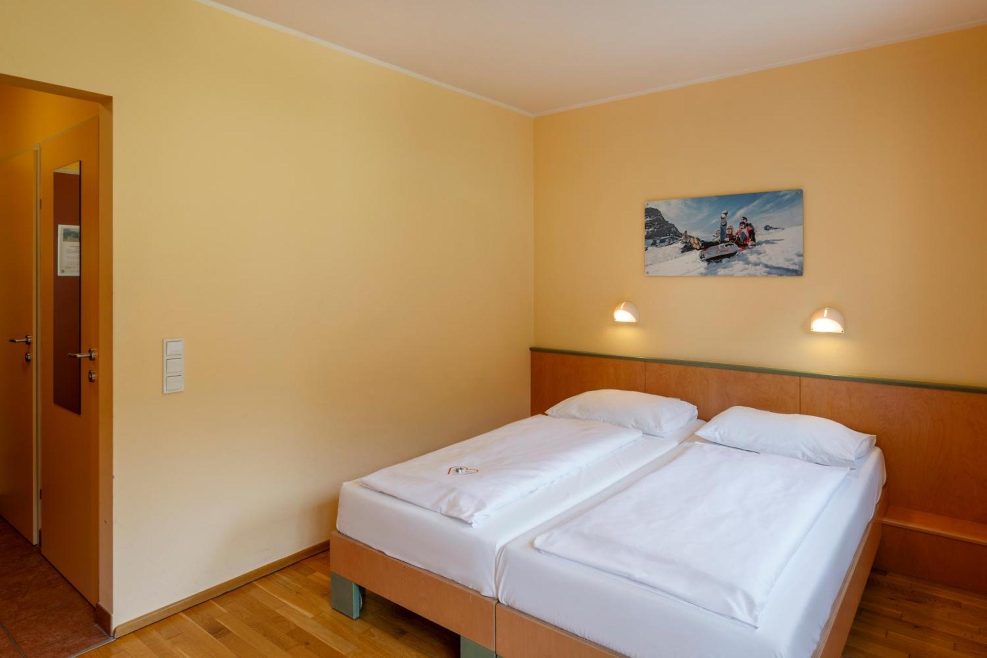 Jufa Hotel Kaprun - Summercard Included Екстер'єр фото
