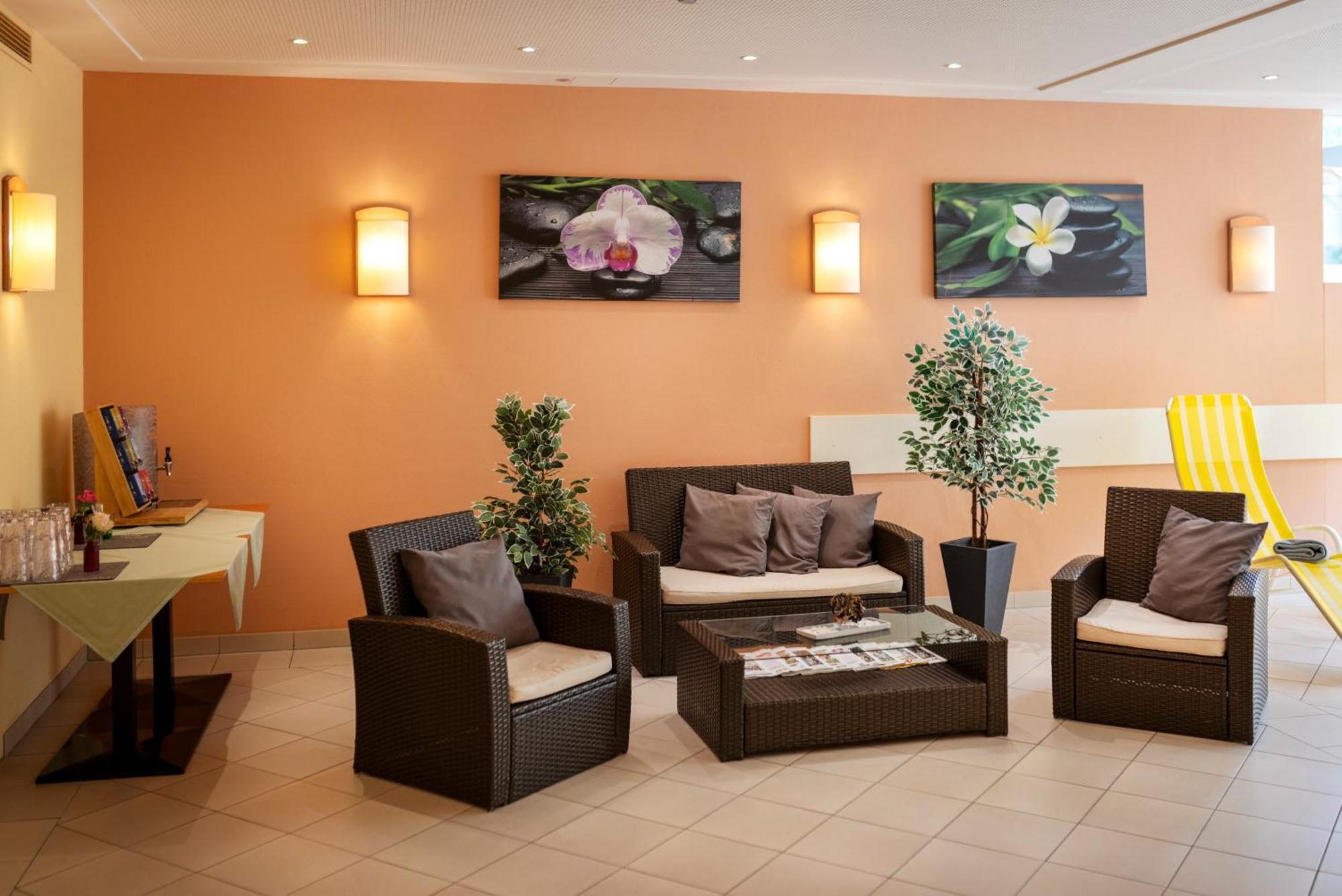 Jufa Hotel Kaprun - Summercard Included Екстер'єр фото