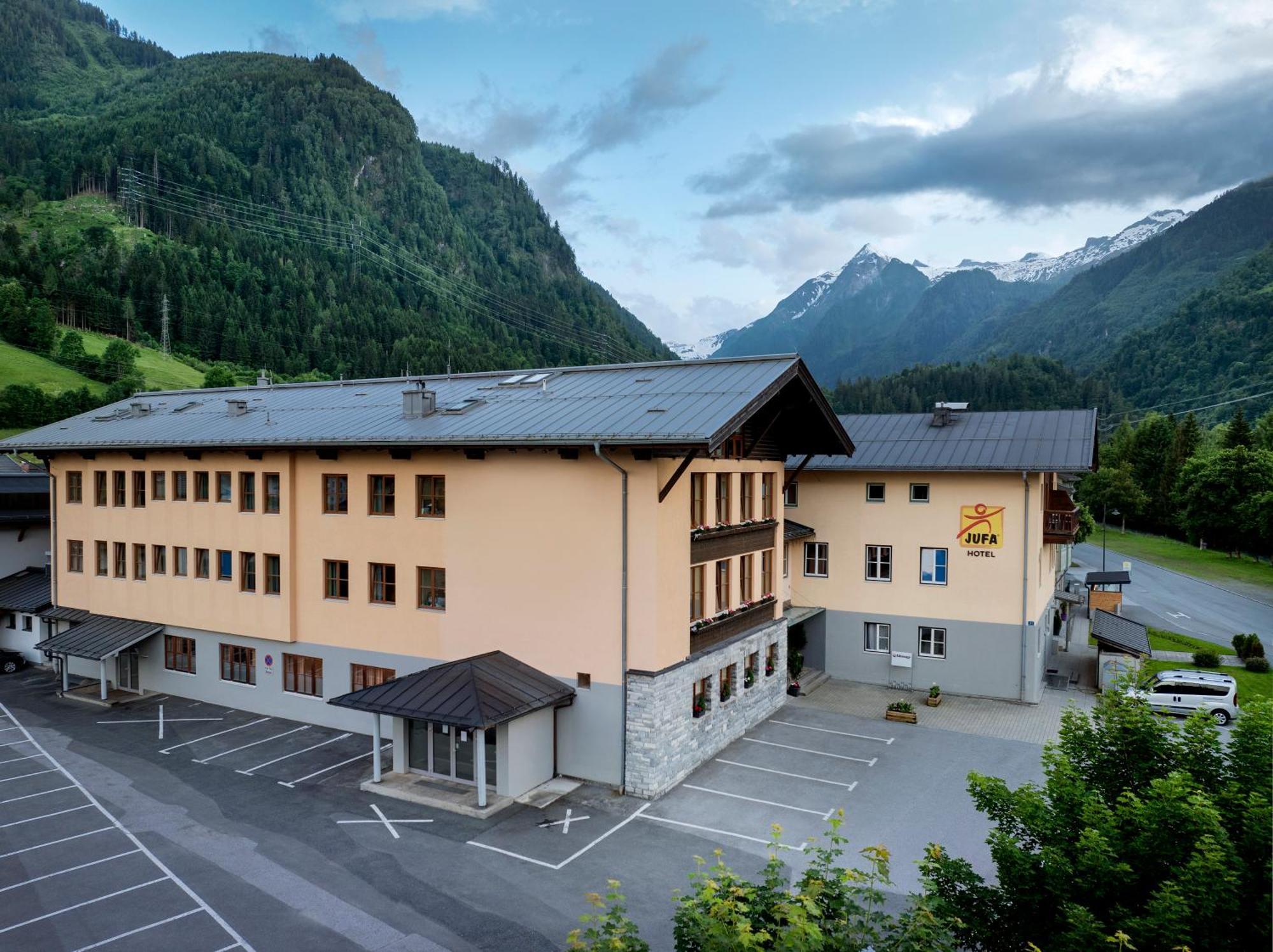 Jufa Hotel Kaprun - Summercard Included Екстер'єр фото